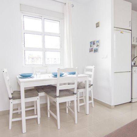 RentalSevilla Luminoso apartamento con terraza a orillas del río Exterior foto
