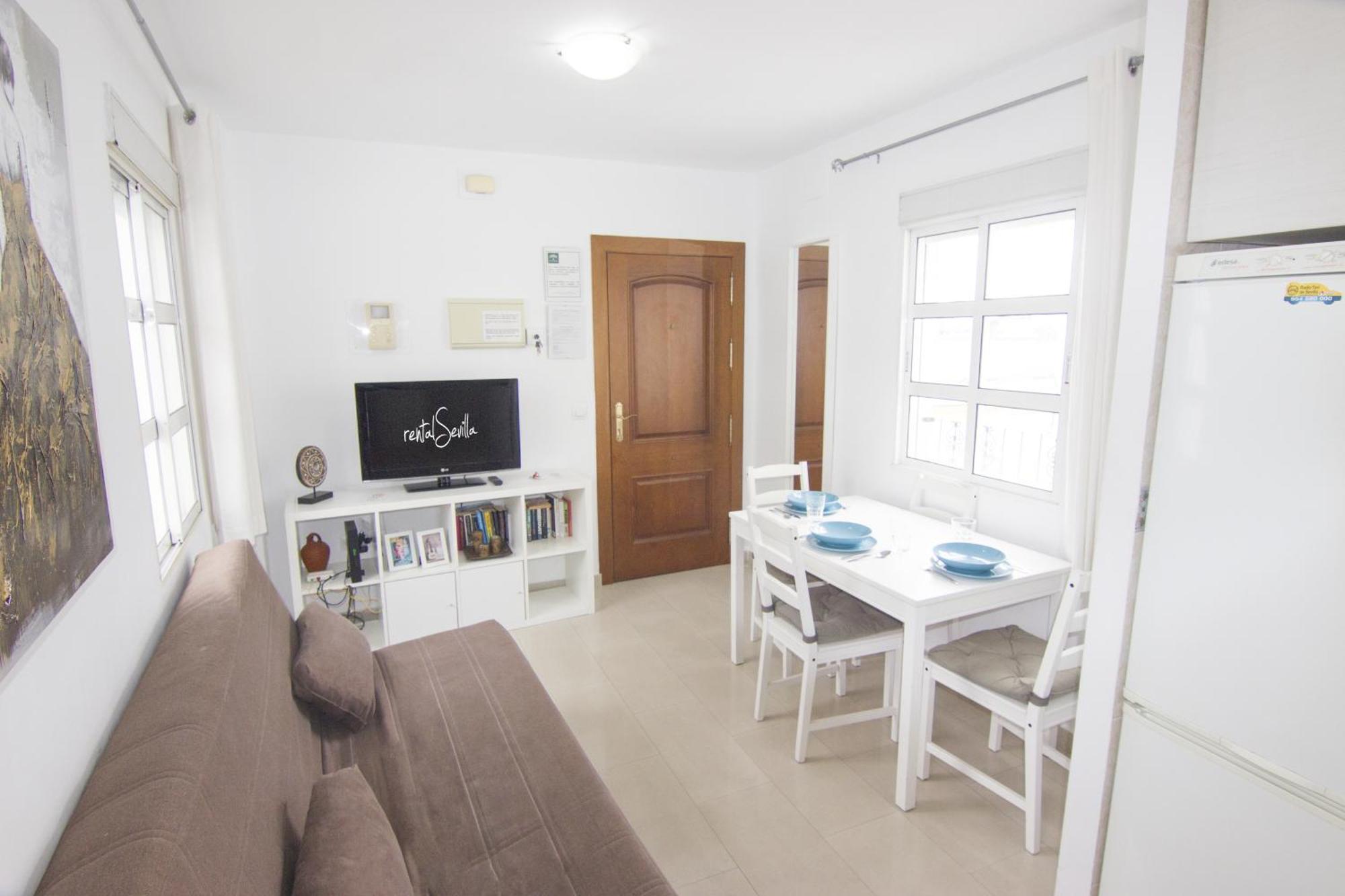 RentalSevilla Luminoso apartamento con terraza a orillas del río Exterior foto